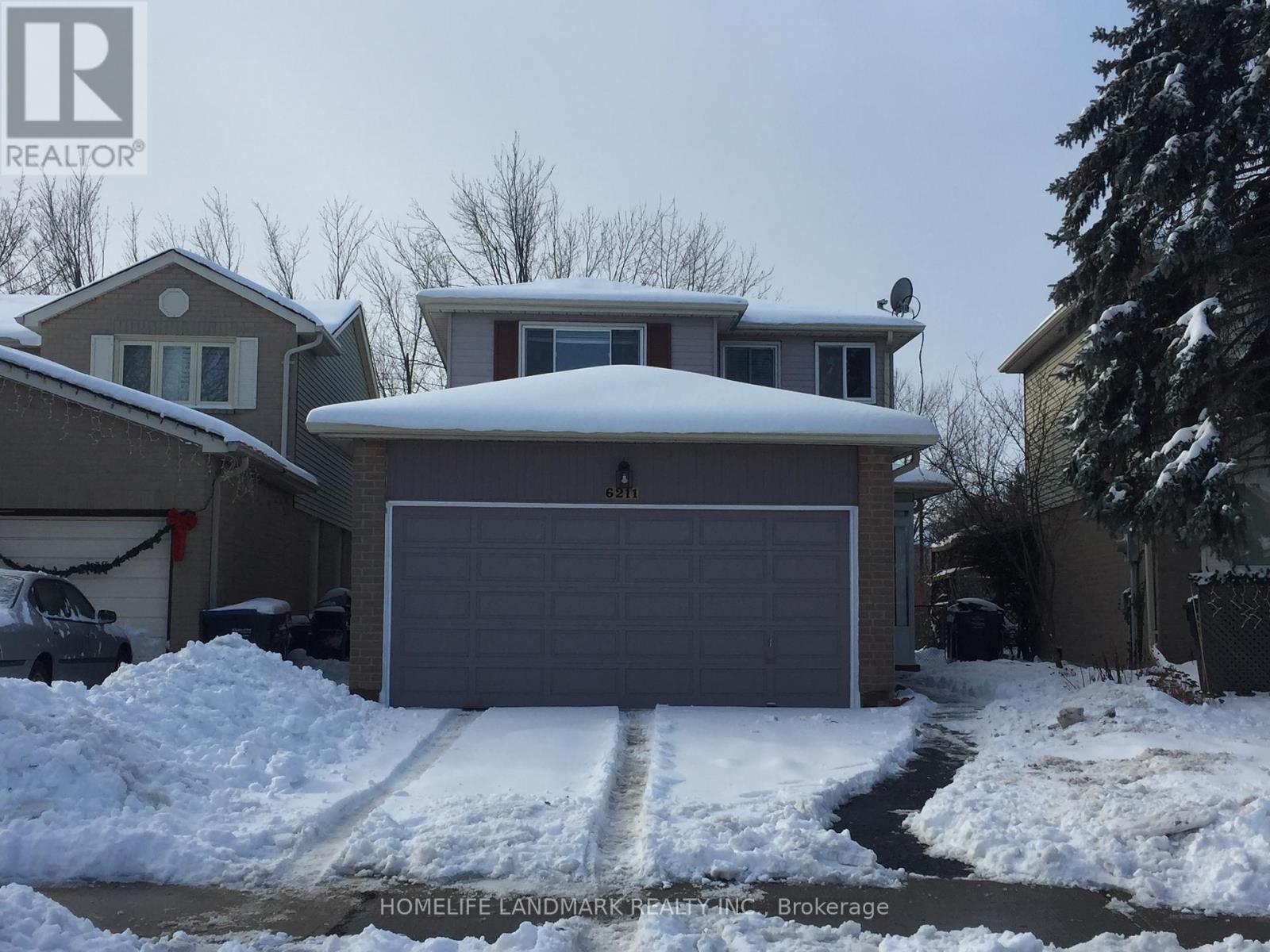 6211 Fullerton Crescent, Mississauga (Meadowvale), Ontario  L5N 3A3 - Photo 1 - W12143456