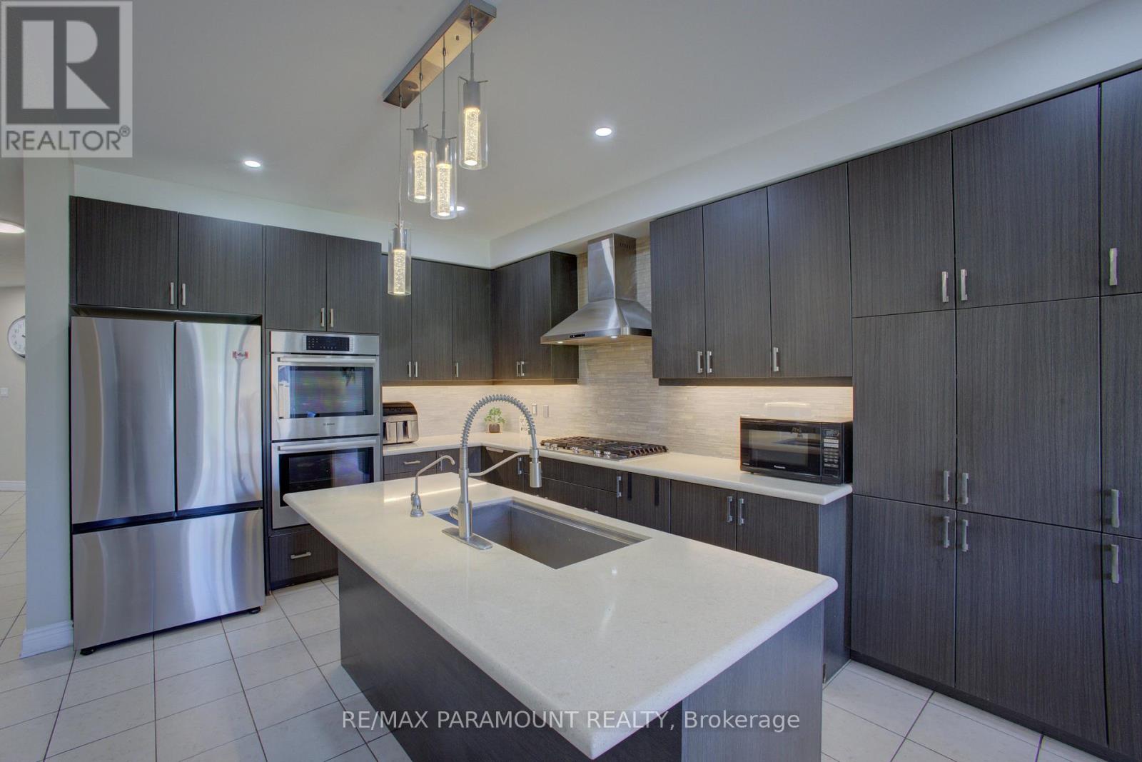 14 Paula Court, Orangeville, Ontario  L9W 5V1 - Photo 16 - W12143502