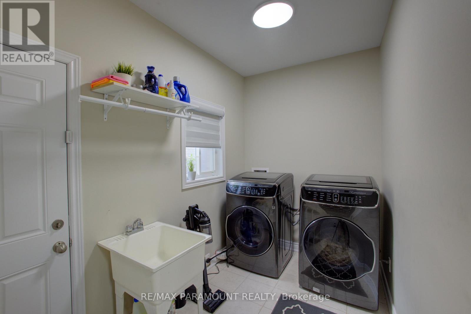 14 Paula Court, Orangeville, Ontario  L9W 5V1 - Photo 18 - W12143502