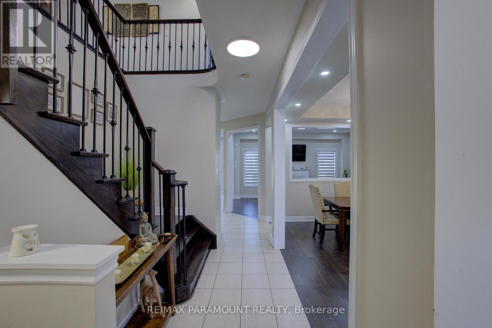 14 Paula Court, Orangeville, Ontario  L9W 5V1 - Photo 7 - W12143502