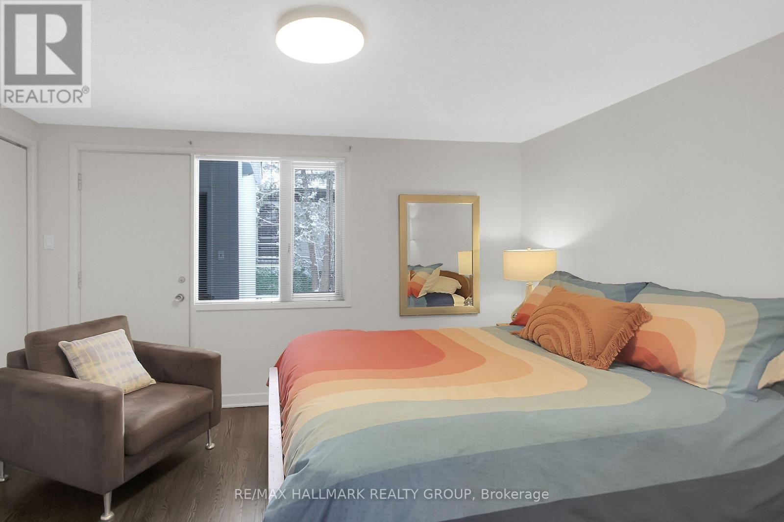 10 Qualicum Street, Ottawa, Ontario  K2H 7G8 - Photo 19 - X12075164
