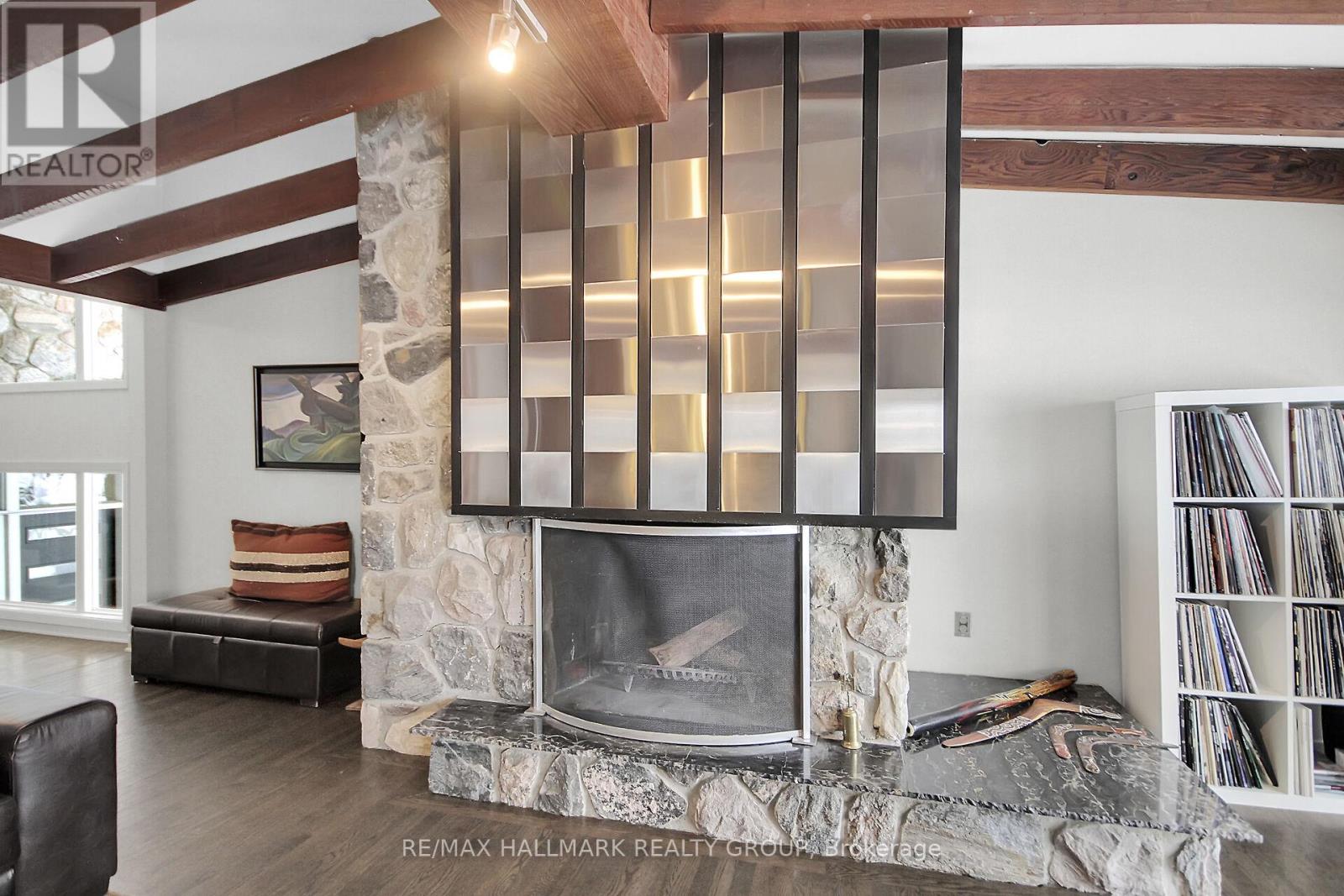 10 Qualicum Street, Ottawa, Ontario  K2H 7G8 - Photo 24 - X12075164