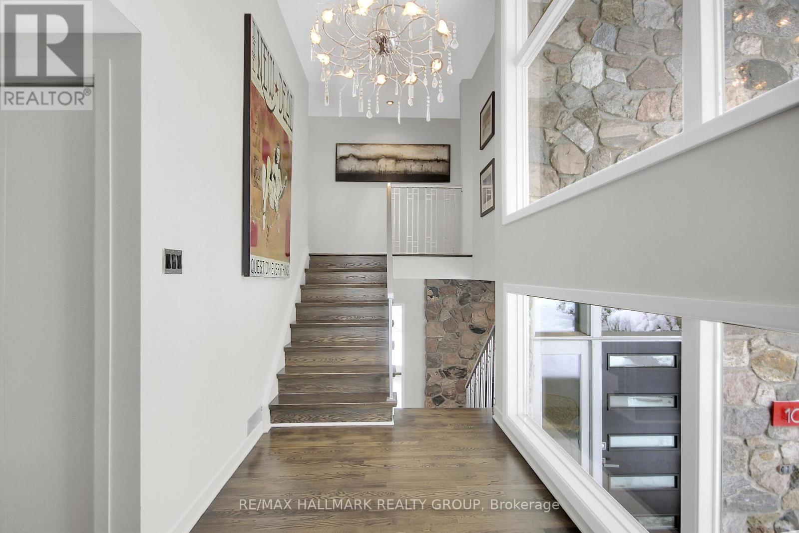 10 Qualicum Street, Ottawa, Ontario  K2H 7G8 - Photo 31 - X12075164
