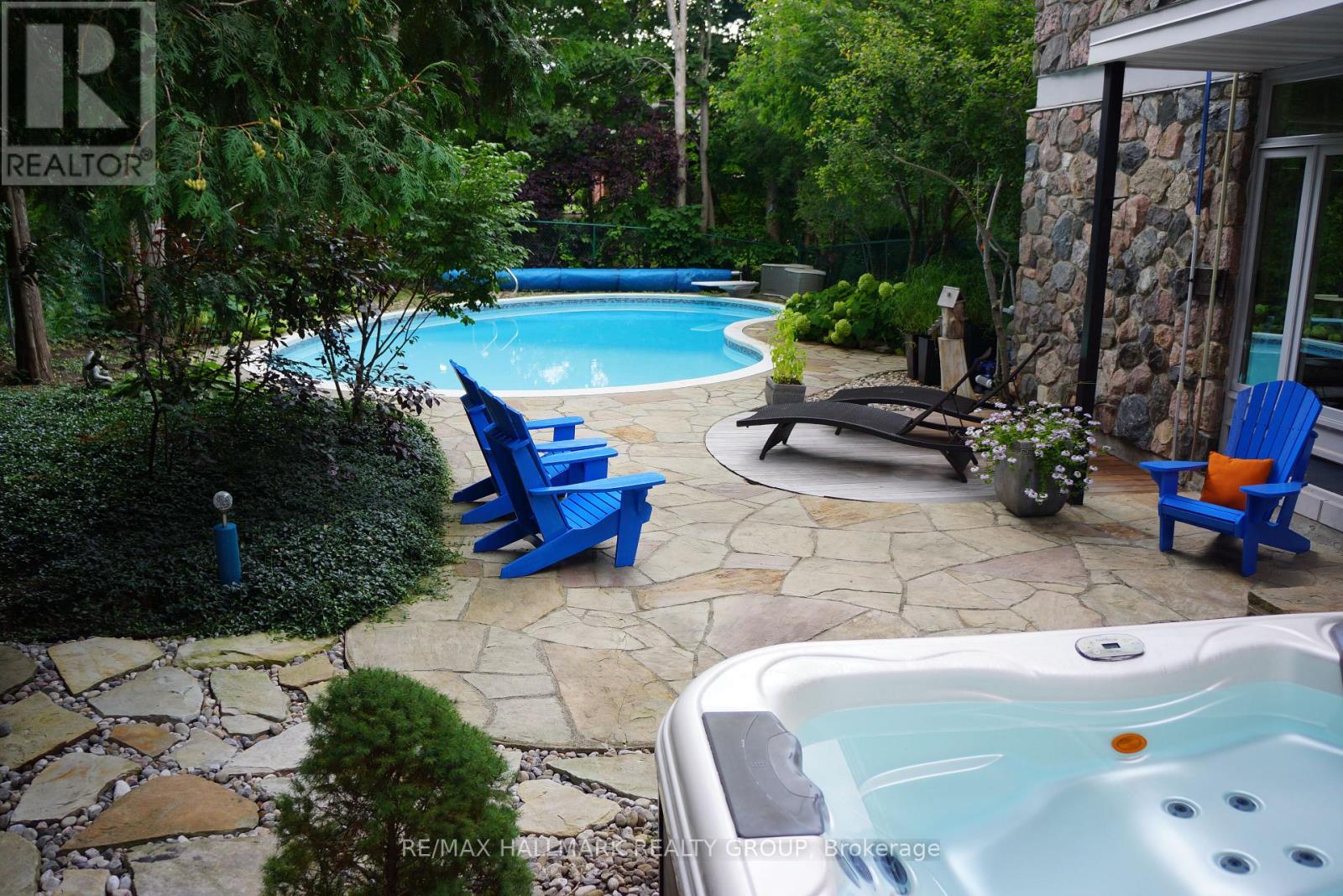 10 Qualicum Street, Ottawa, Ontario  K2H 7G8 - Photo 44 - X12075164