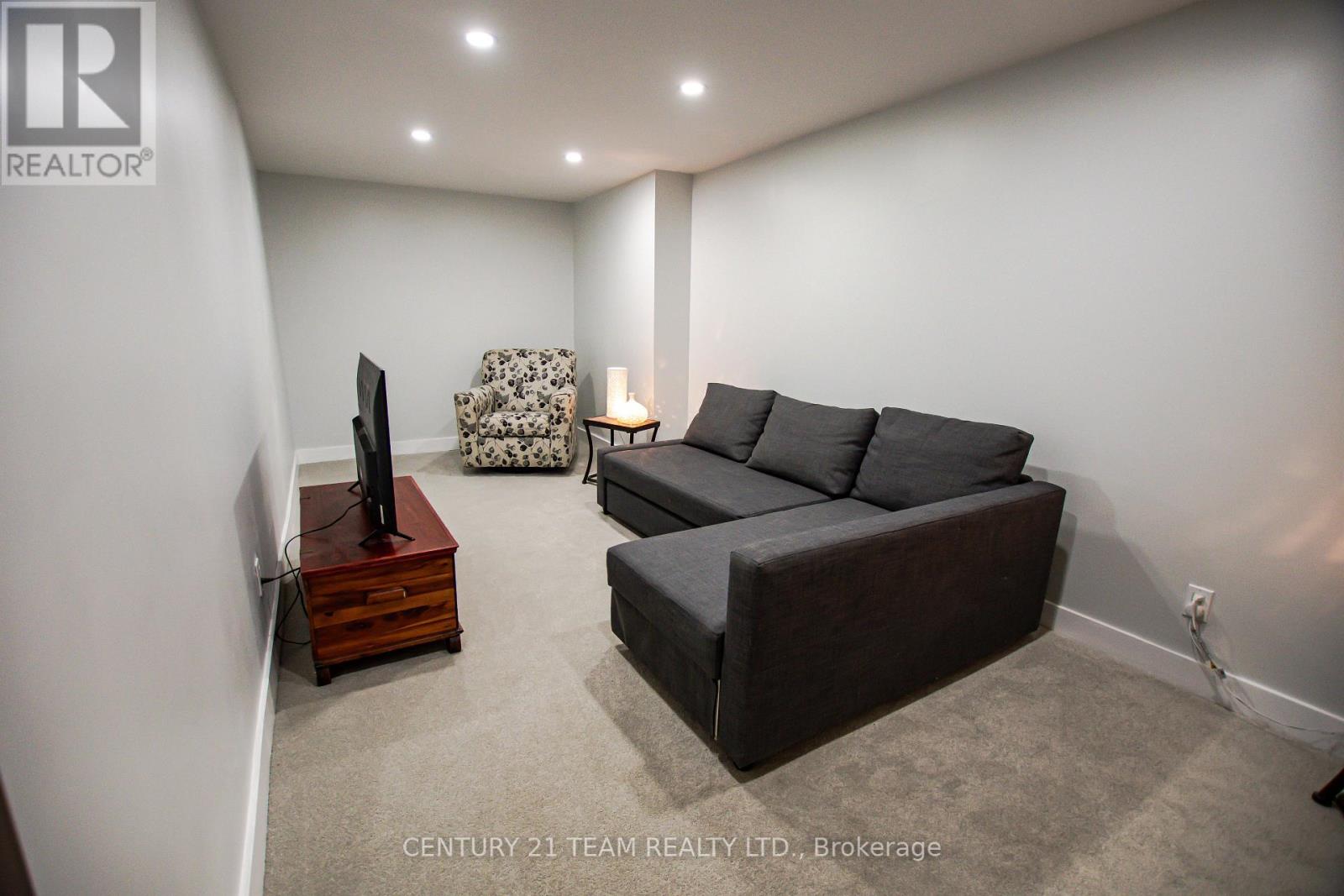 179 Daniel Street, Erin, Ontario  N0B 1T0 - Photo 27 - X12143508