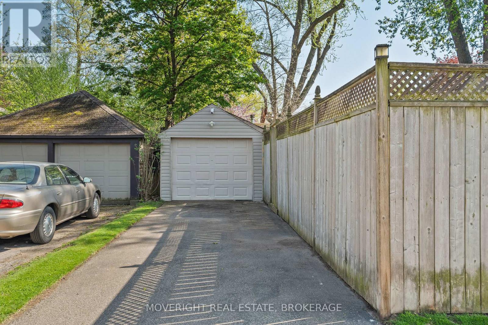 6280 Dawlish Avenue, Niagara Falls, Ontario  L2G 4J9 - Photo 40 - X12143527