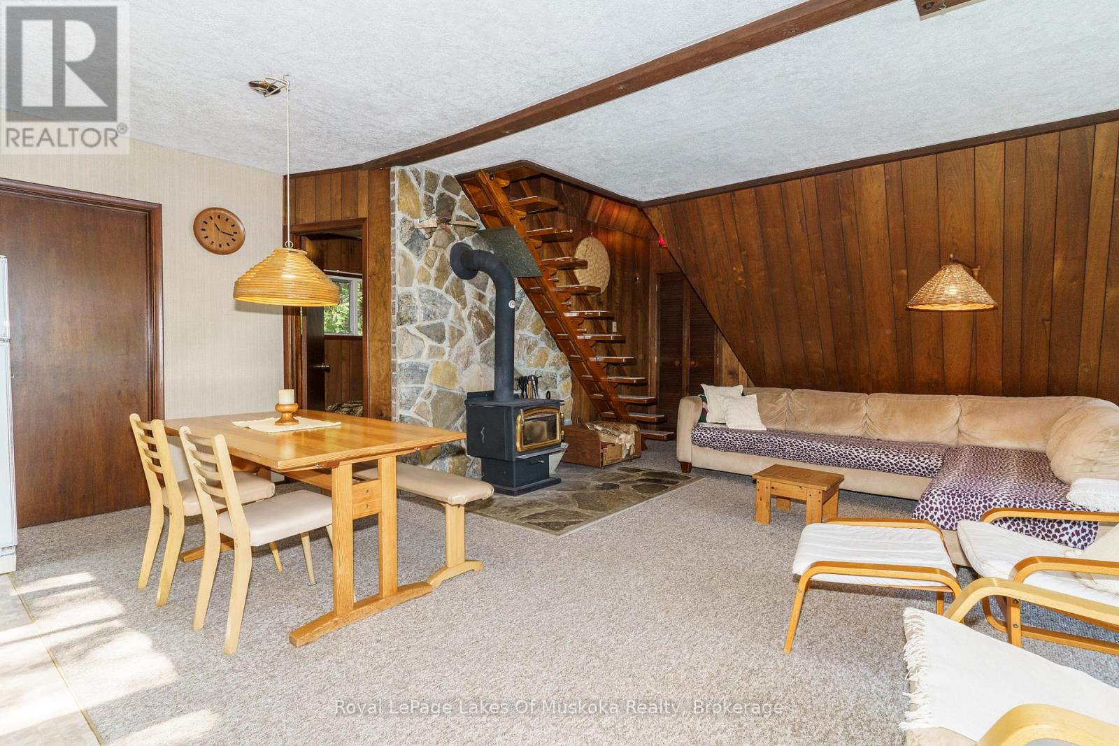 1363 West Oxbow Lake Road, Lake Of Bays, Ontario  P1H 2J6 - Photo 22 - X12143532