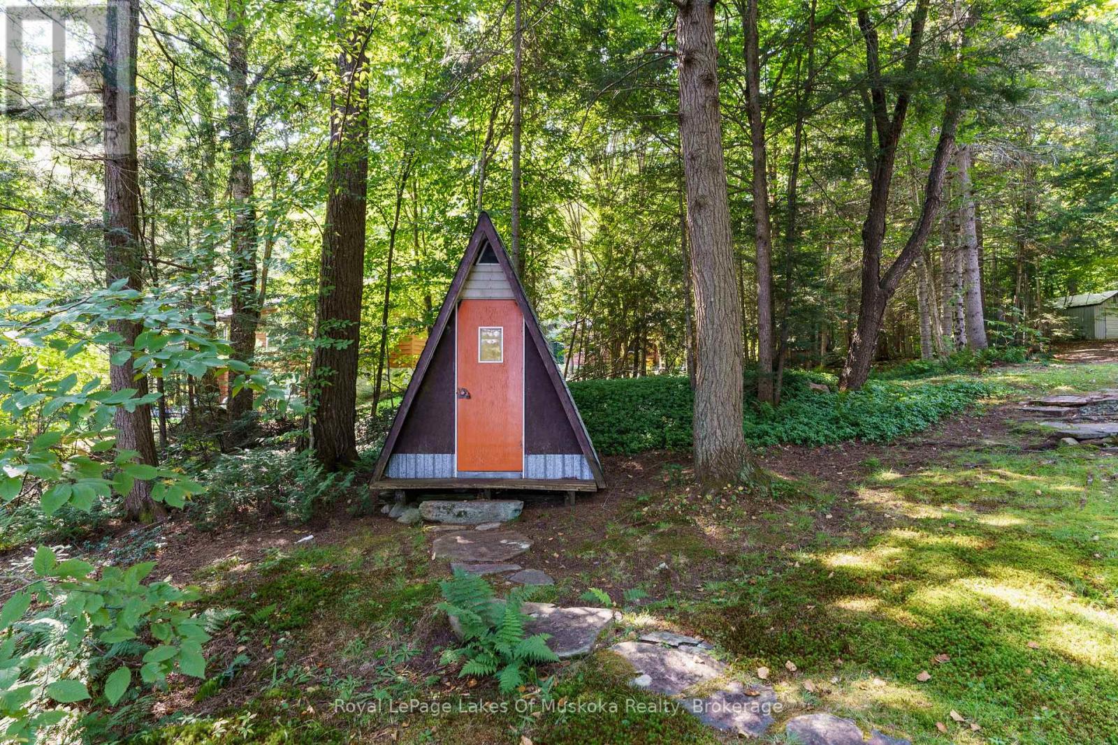 1363 West Oxbow Lake Road, Lake Of Bays, Ontario  P1H 2J6 - Photo 42 - X12143532