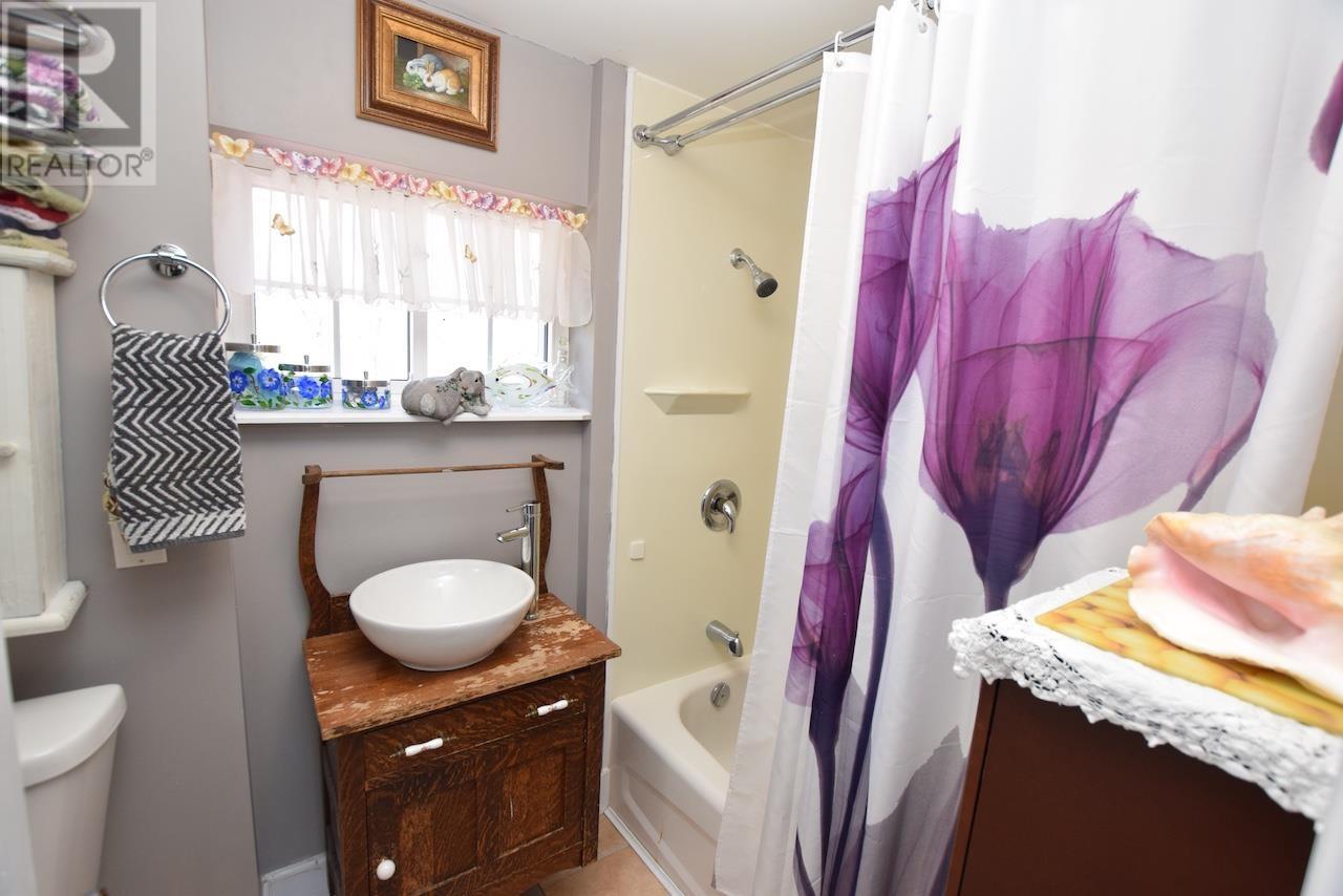 446 Cameron Rd, Huron Shores, Ontario  P0R 1H0 - Photo 32 - SM251085