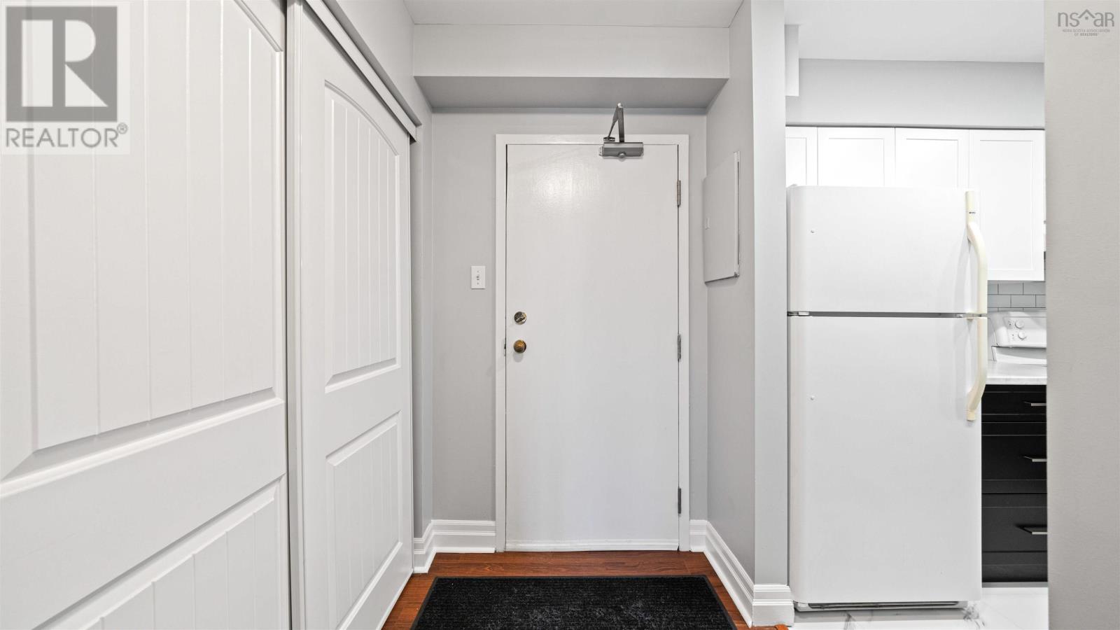 Property at 103 182 Farnham Gate Road image 3