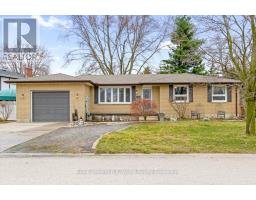 8 MARSHALL DRIVE, Norwich, Ontario