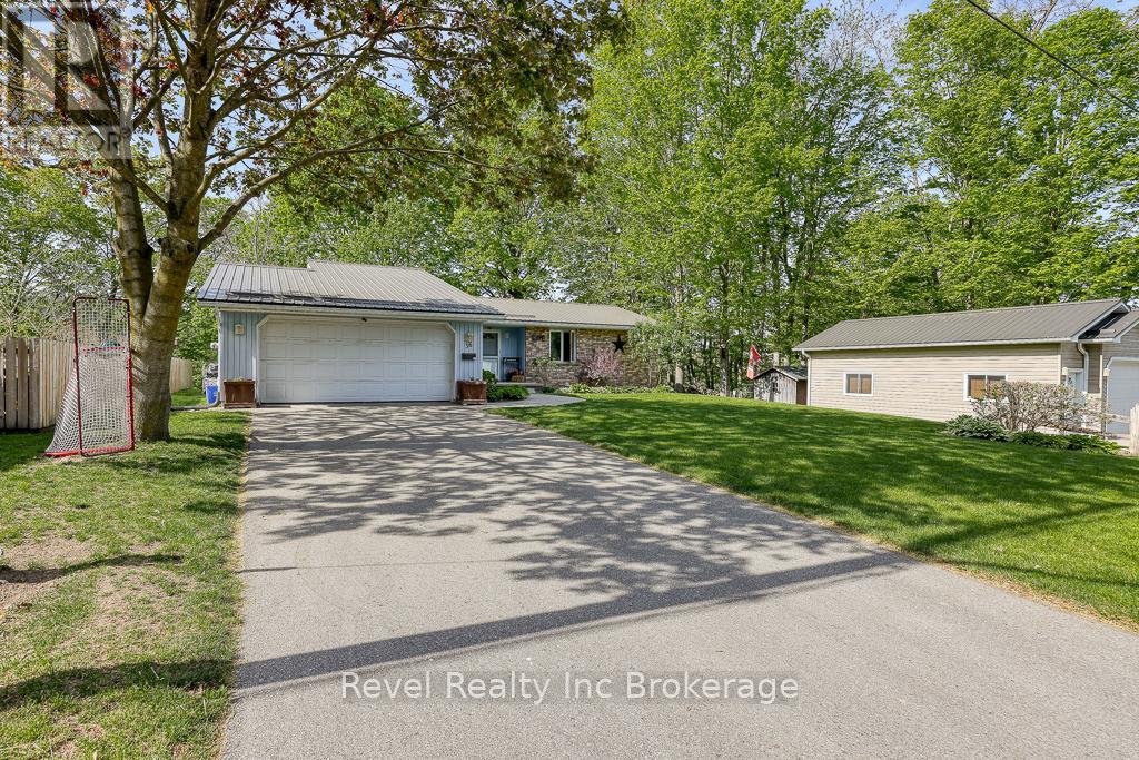 36 NORTH STREET E, Norwich, Ontario