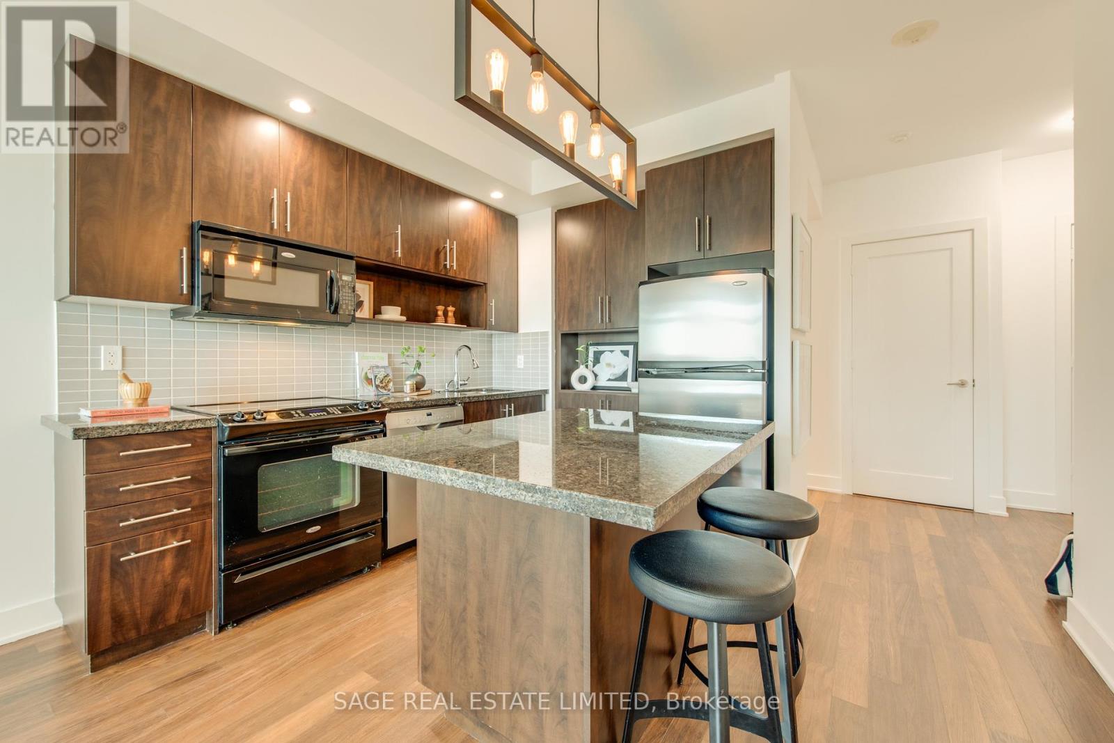 1508 - 120 Homewood Avenue, Toronto (North St. James Town), Ontario  M4Y 2J3 - Photo 3 - C12143549