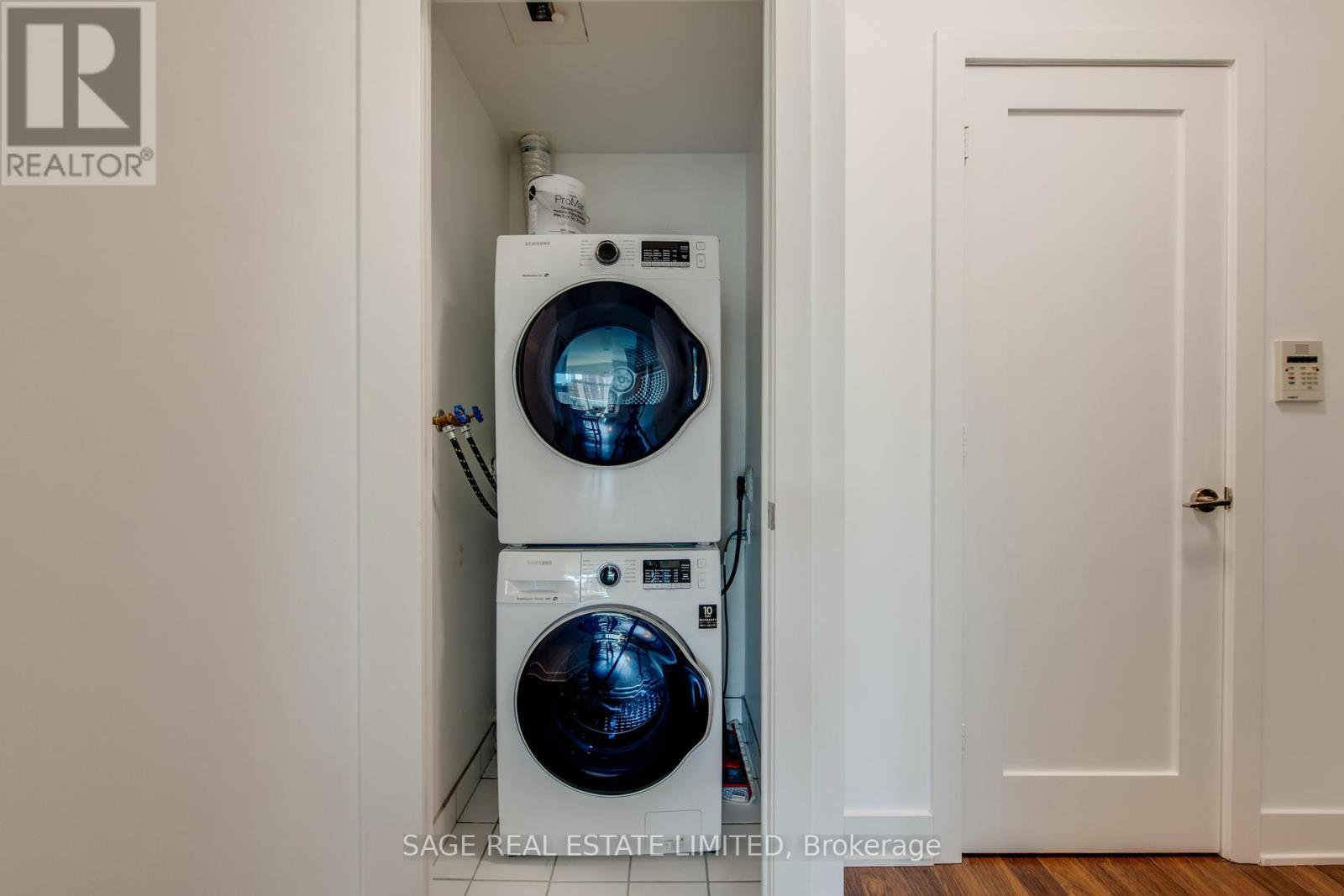1508 - 120 Homewood Avenue, Toronto (North St. James Town), Ontario  M4Y 2J3 - Photo 32 - C12143549