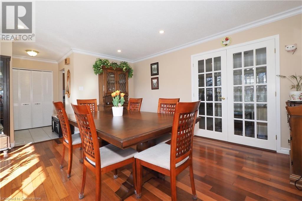 Property at 14 DUNSMERE Drive image 5