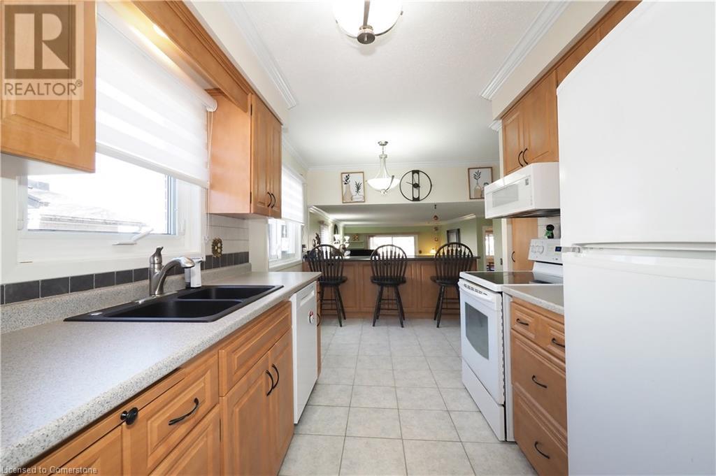 14 Dunsmere Drive, Kitchener, Ontario  N2E 2B4 - Photo 10 - 40711400