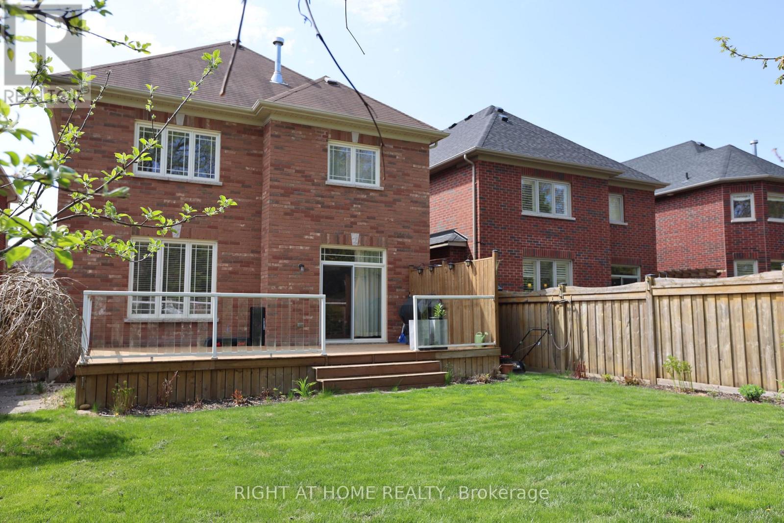 12 Promenade Drive, Whitby, Ontario  L1R 0L4 - Photo 44 - E12143542
