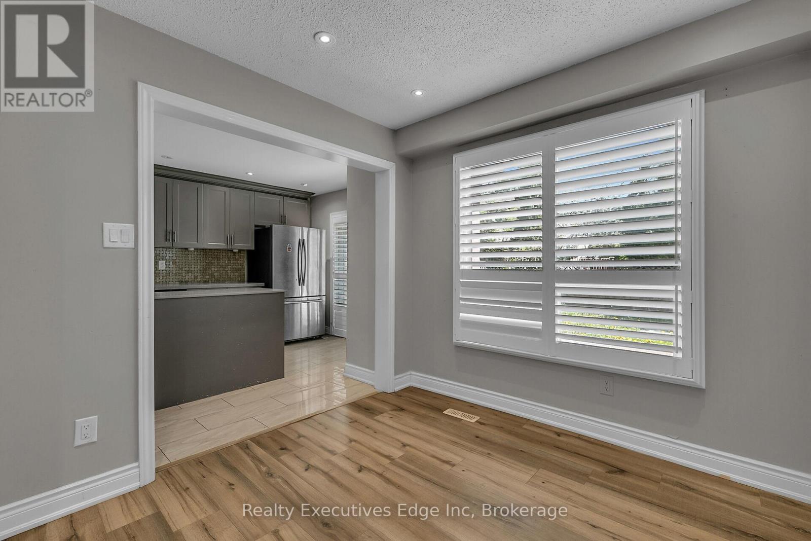 111 Ecclestone Drive, Brampton, Ontario  L6X 3P4 - Photo 10 - W12142075