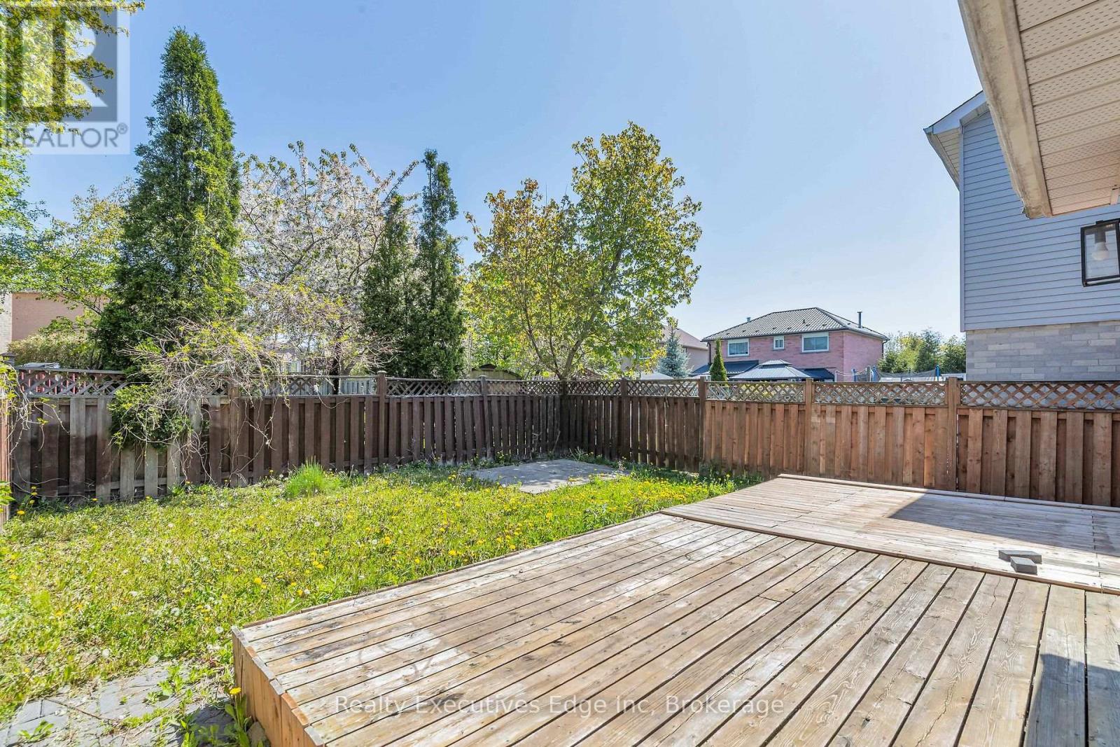 111 Ecclestone Drive, Brampton, Ontario  L6X 3P4 - Photo 26 - W12142075