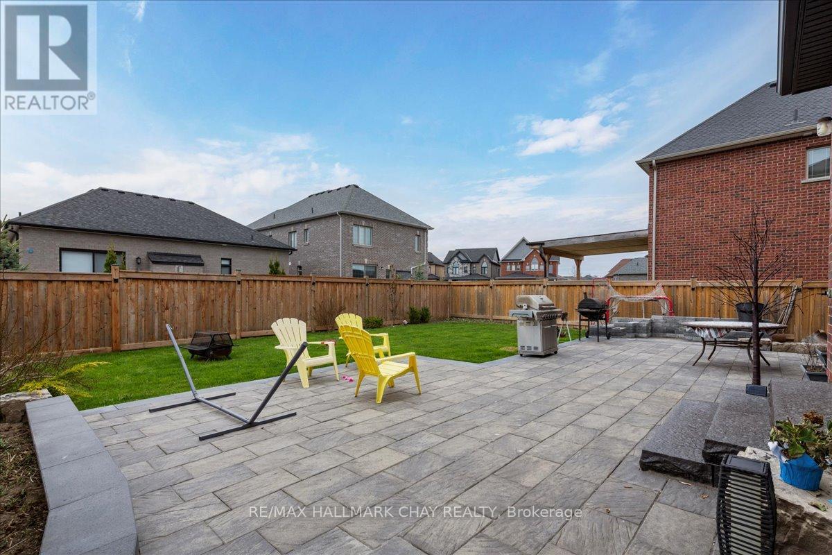 1171 Quarry Drive, Innisfil, Ontario  L9S 4W8 - Photo 19 - N12143524