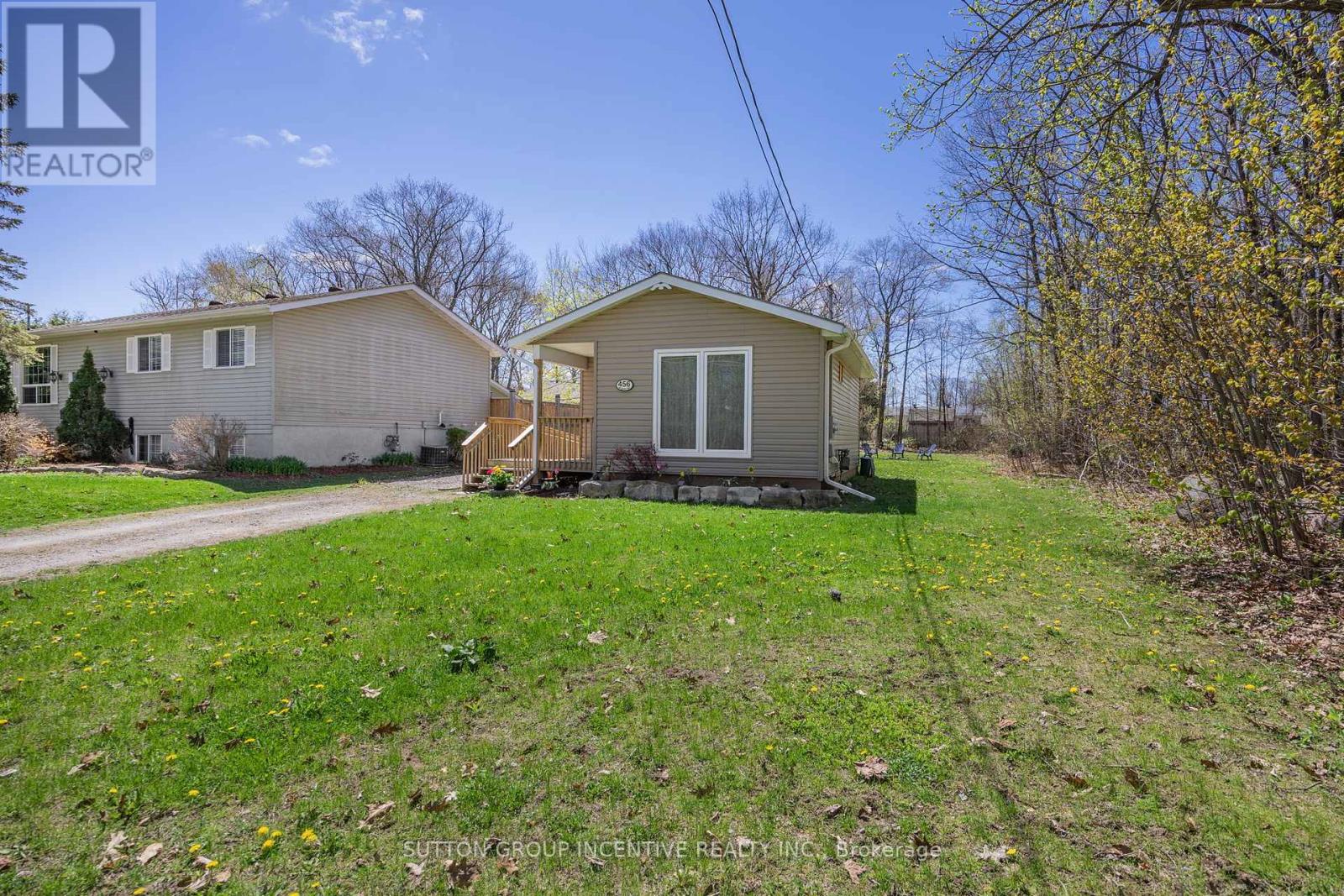456 Albert Street, Tay, Ontario  L0K 2A0 - Photo 3 - S12143519