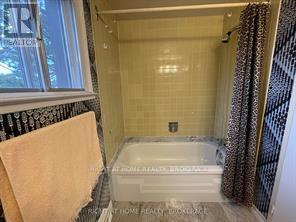 140 - 180 Mississauga Valley Boulevard, Mississauga, Ontario  L5A 3M2 - Photo 17 - W12143516
