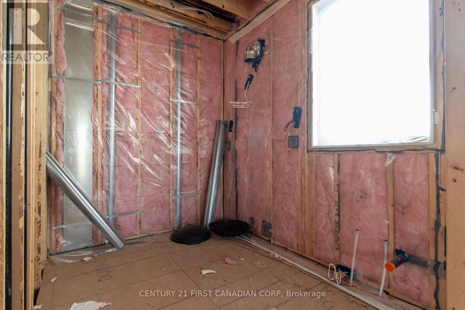 4268 Liberty Crossing, London South, Ontario  N6P 1J9 - Photo 12 - X12143555