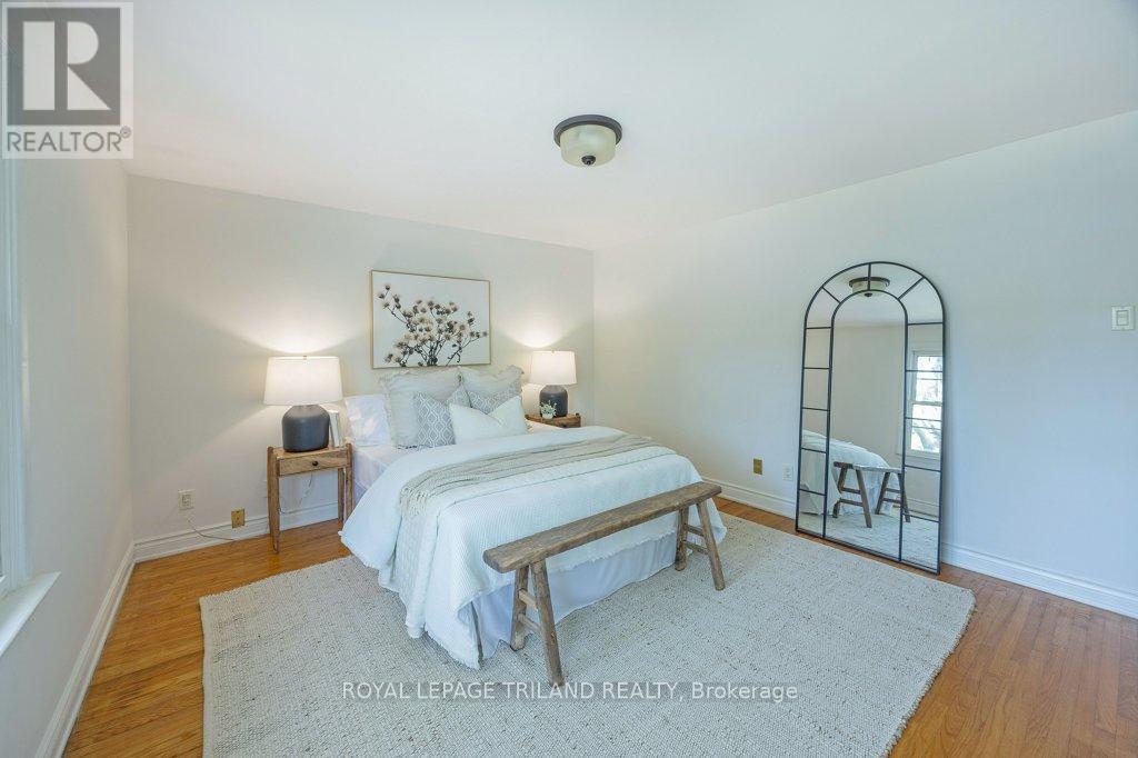 50 Brentwood Crescent, London, Ontario  N6G 1X2 - Photo 20 - X12143572