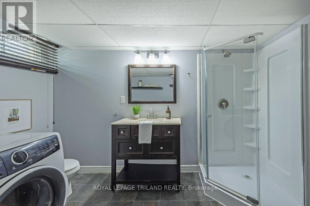 50 Brentwood Crescent, London North (North J), Ontario  N6G 1X2 - Photo 28 - X12143572