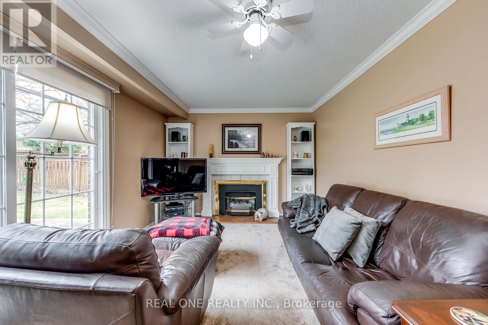 201 Arichat Road, Oakville, Ontario  L6J 5N5 - Photo 18 - W12112976