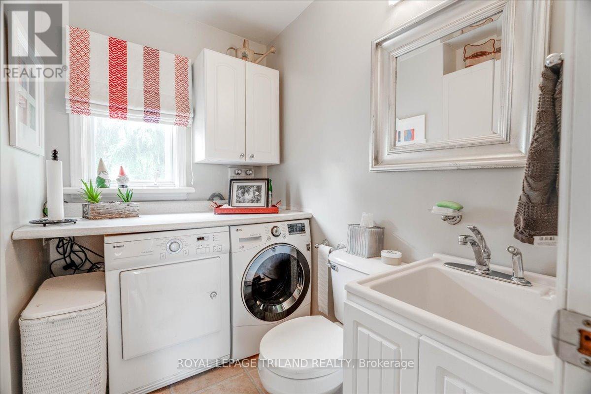 9907 Littlewood Drive, Middlesex Centre, Ontario  N6P 1P3 - Photo 29 - X12142732