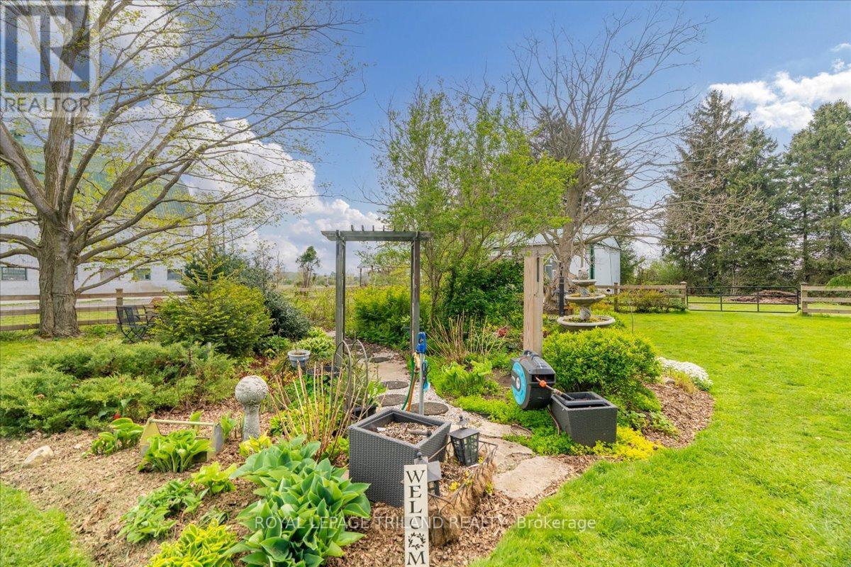 9907 Littlewood Drive, Middlesex Centre, Ontario  N6P 1P3 - Photo 38 - X12142732