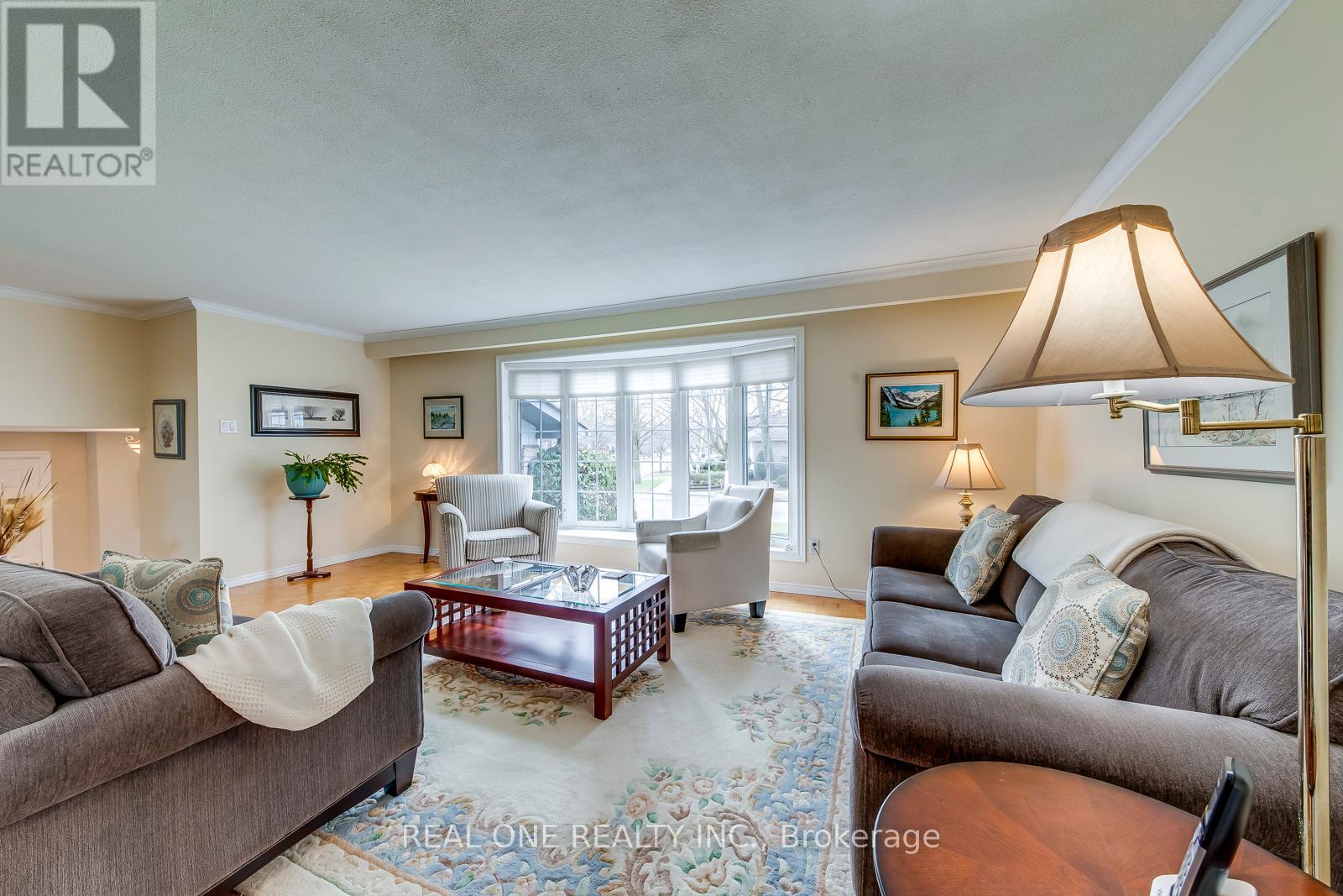 201 Arichat Road, Oakville, Ontario  L6J 5N5 - Photo 8 - W12112976