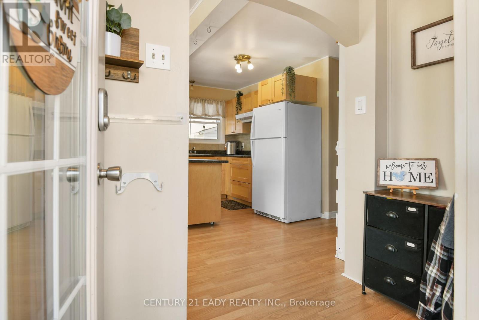 Property at 127 CAMERON AVENUE image 4
