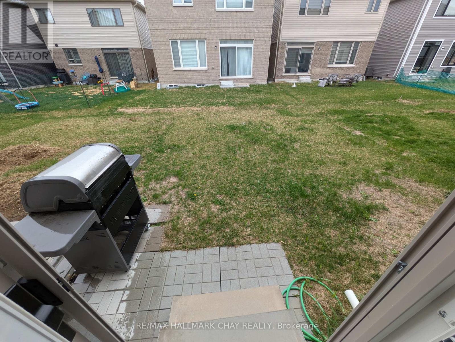 71 Valleybrook Road, Barrie, Ontario  L9J 0L6 - Photo 19 - S12143562