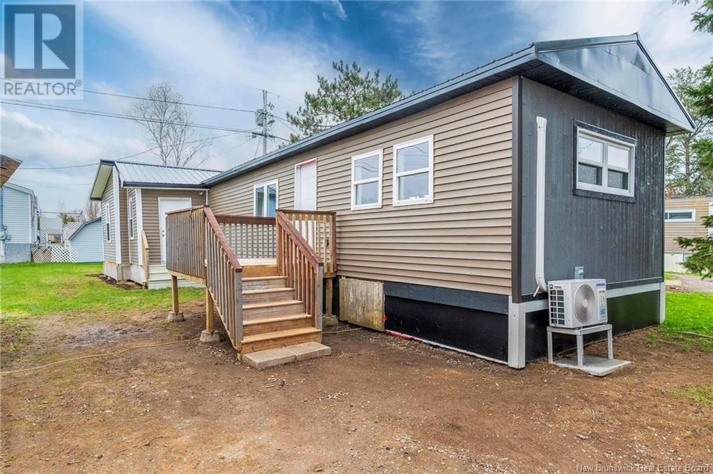 19 Leawood Avenue, Lakeville, New Brunswick  E1H 1B5 - Photo 1 - NB118320