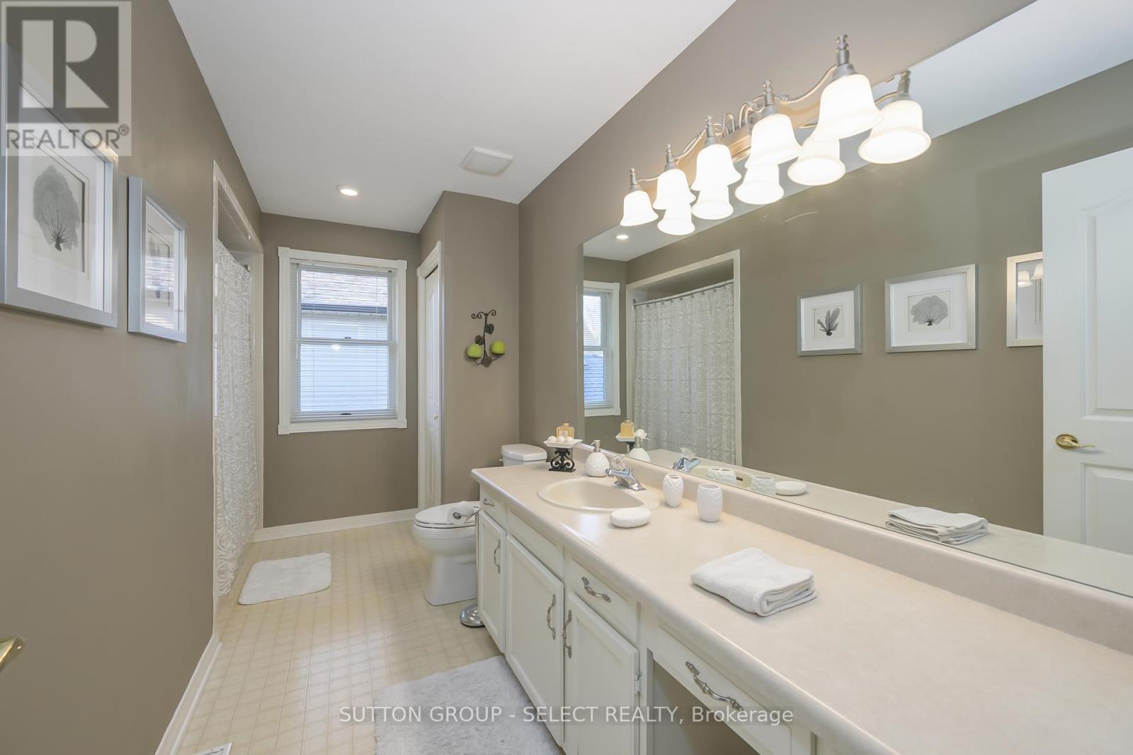 59 Heathdale Court, London South, Ontario  N6K 4B1 - Photo 25 - X12093730