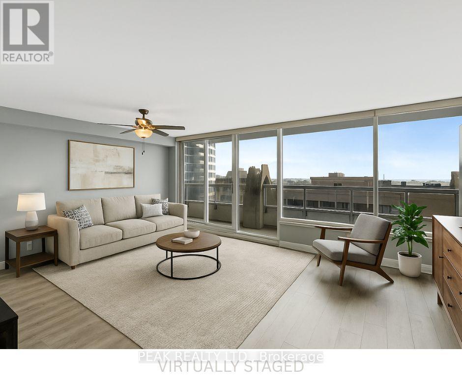 Property at 629 - 50 RICHMOND STREET E image 1