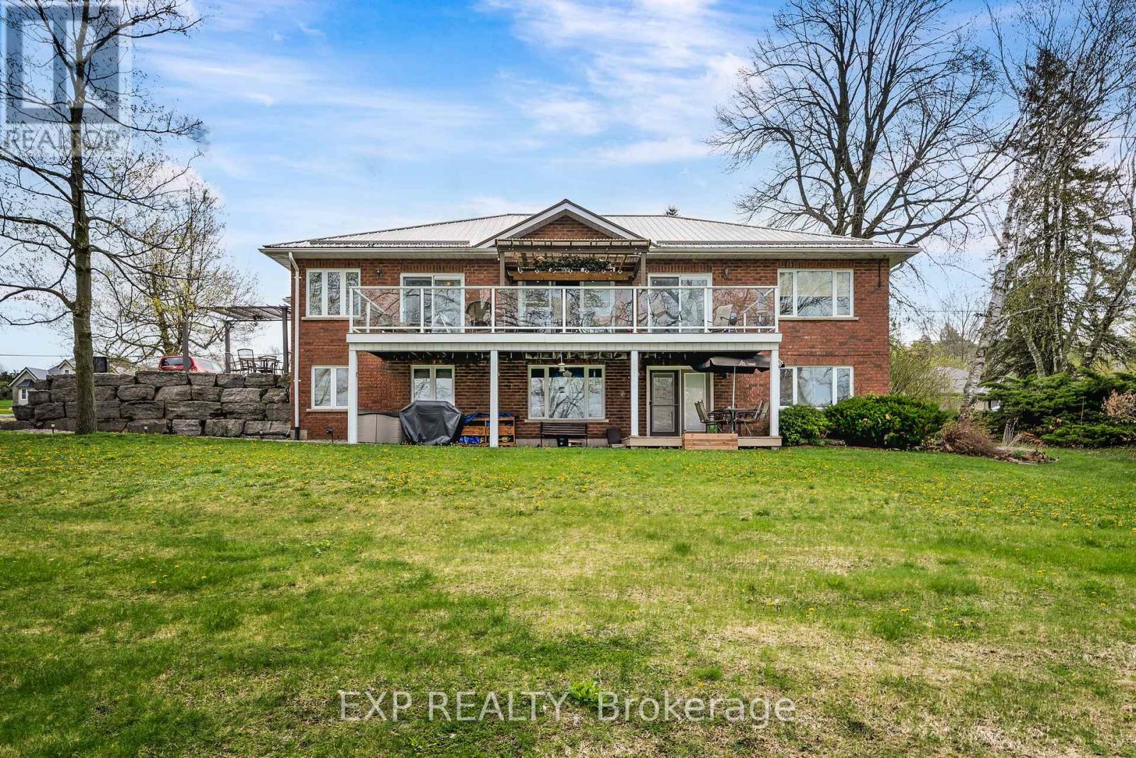 127 River Drive, Quinte West, Ontario  K0K 2C0 - Photo 7 - X12143552