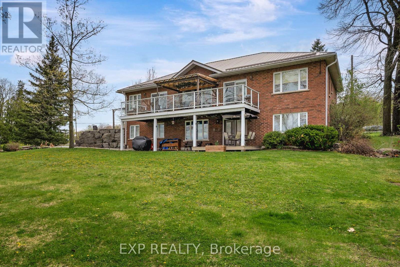 127 River Drive, Quinte West (Frankford Ward), Ontario  K0K 2C0 - Photo 8 - X12143552