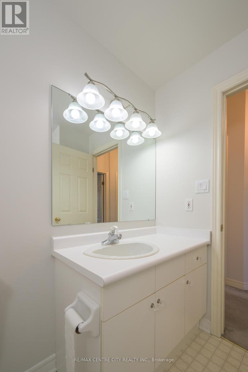 3 - 1015 Farnham Road, London South, Ontario  N6K 1S3 - Photo 26 - X12143591