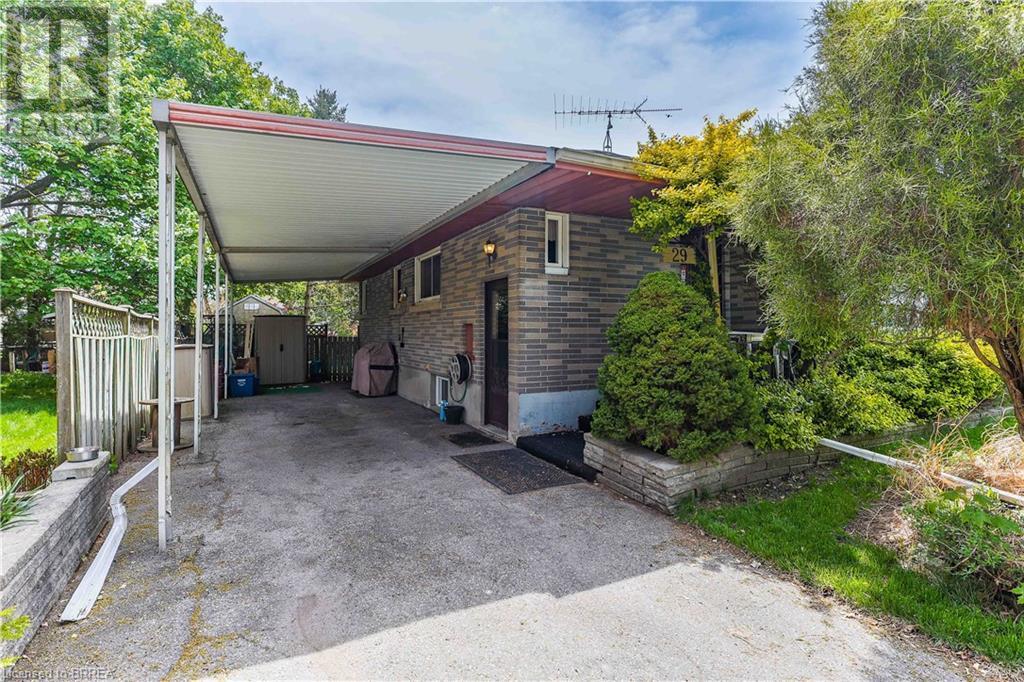 29 Albemarle Street, Brantford, Ontario  N3S 4N5 - Photo 5 - 40719976