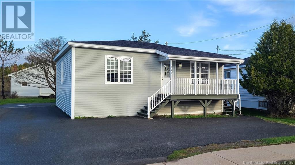 Property at 595 ROTHESAY Avenue image 1