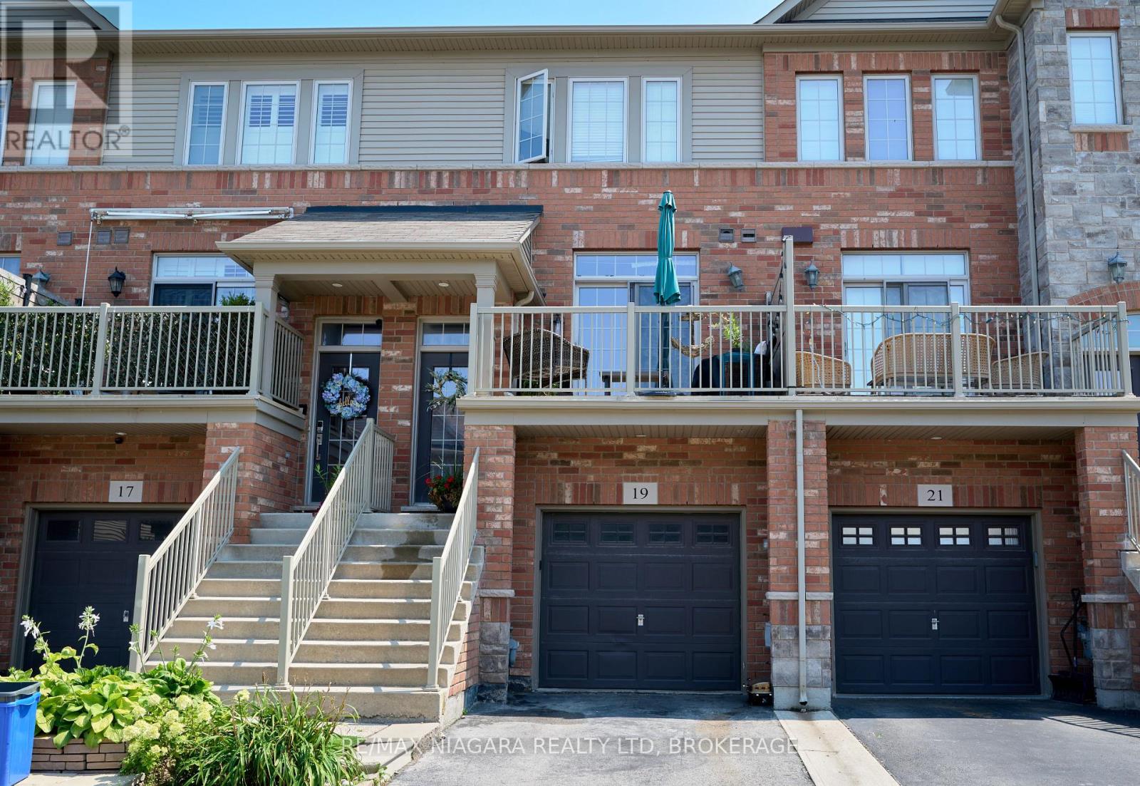Property at 19 - 541 WINSTON ROAD image 1