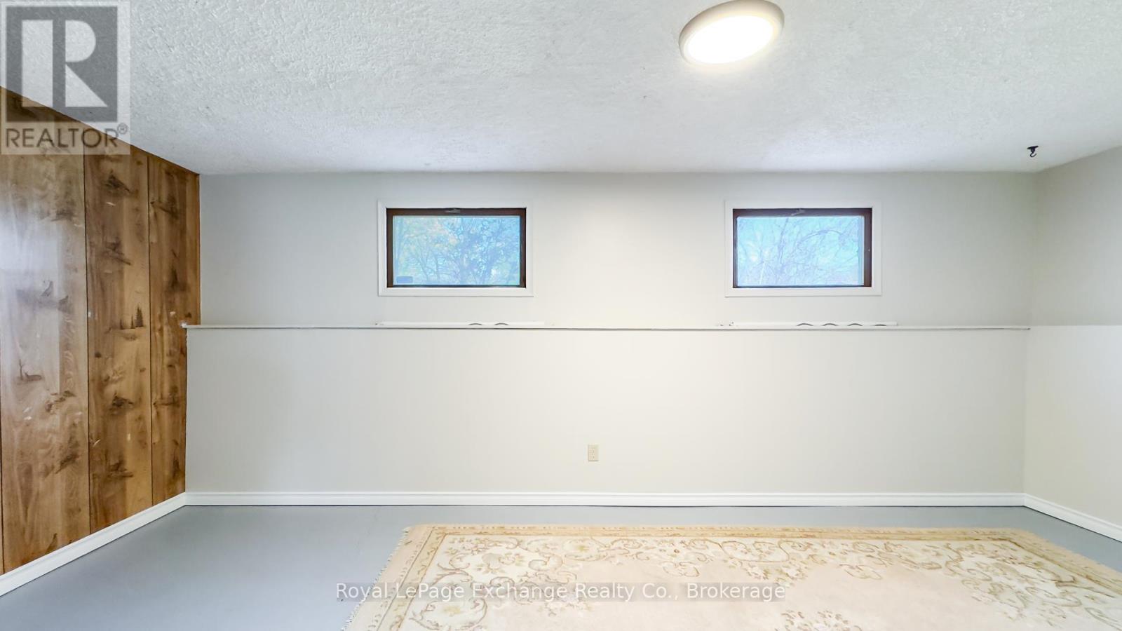 740 Johnston Crescent S, Kincardine, Ontario  N2Z 1S3 - Photo 22 - X12143602
