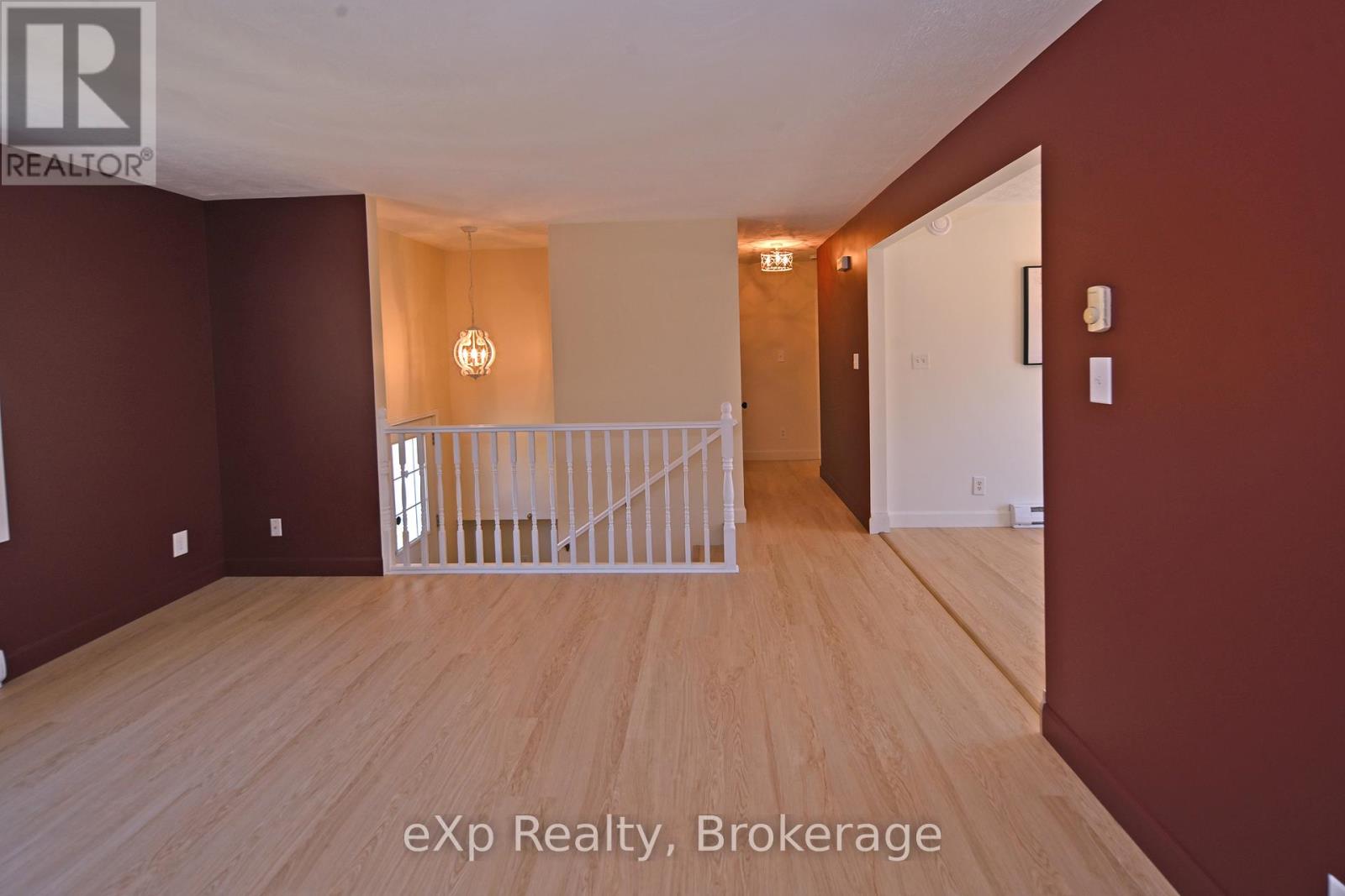 22 Dupras Street, West Nipissing, Ontario  P0H 2C0 - Photo 7 - X12143621