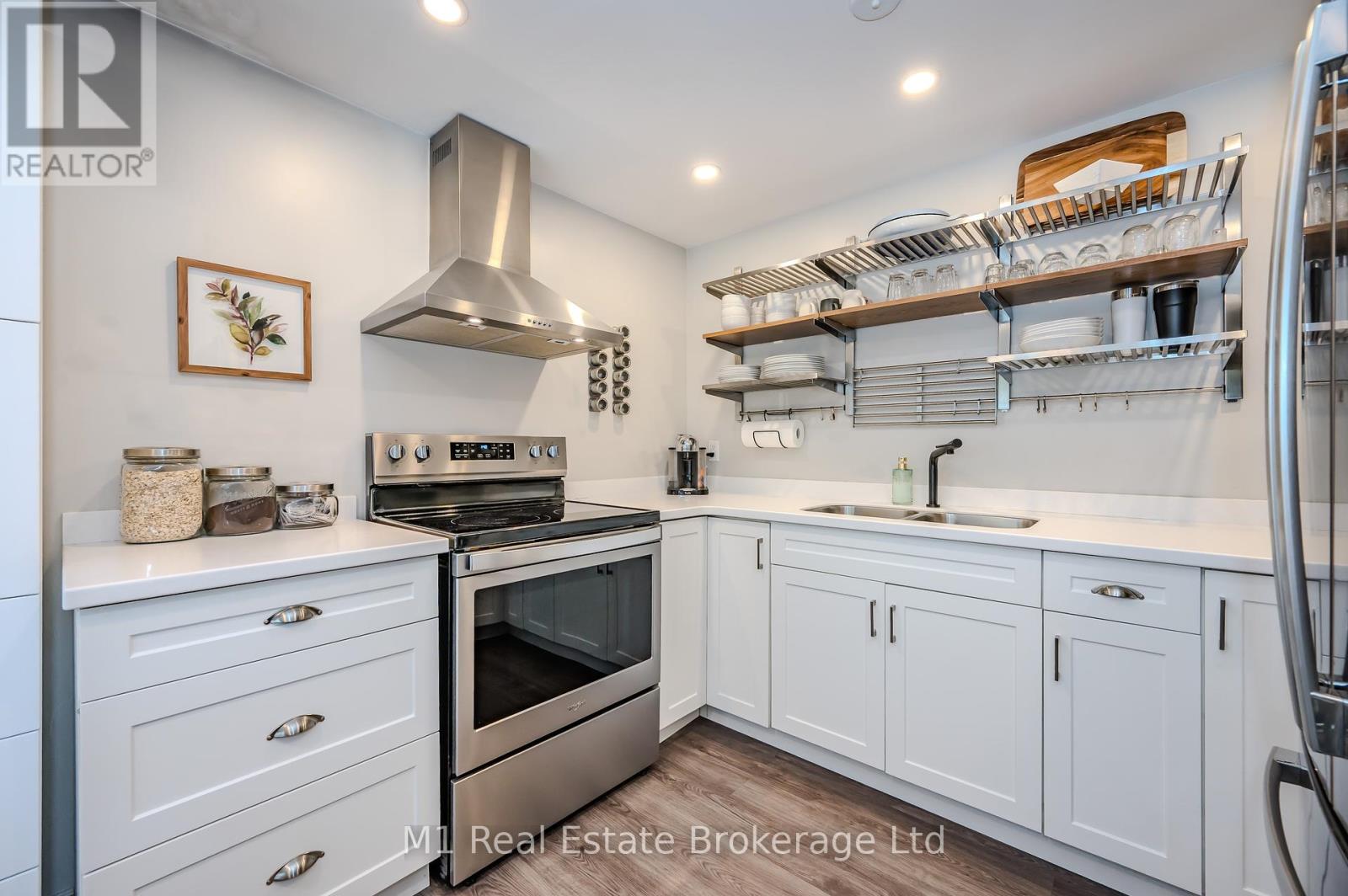 8 - 129 Victoria Road N, Guelph, Ontario  N1E 6V3 - Photo 9 - X12143624