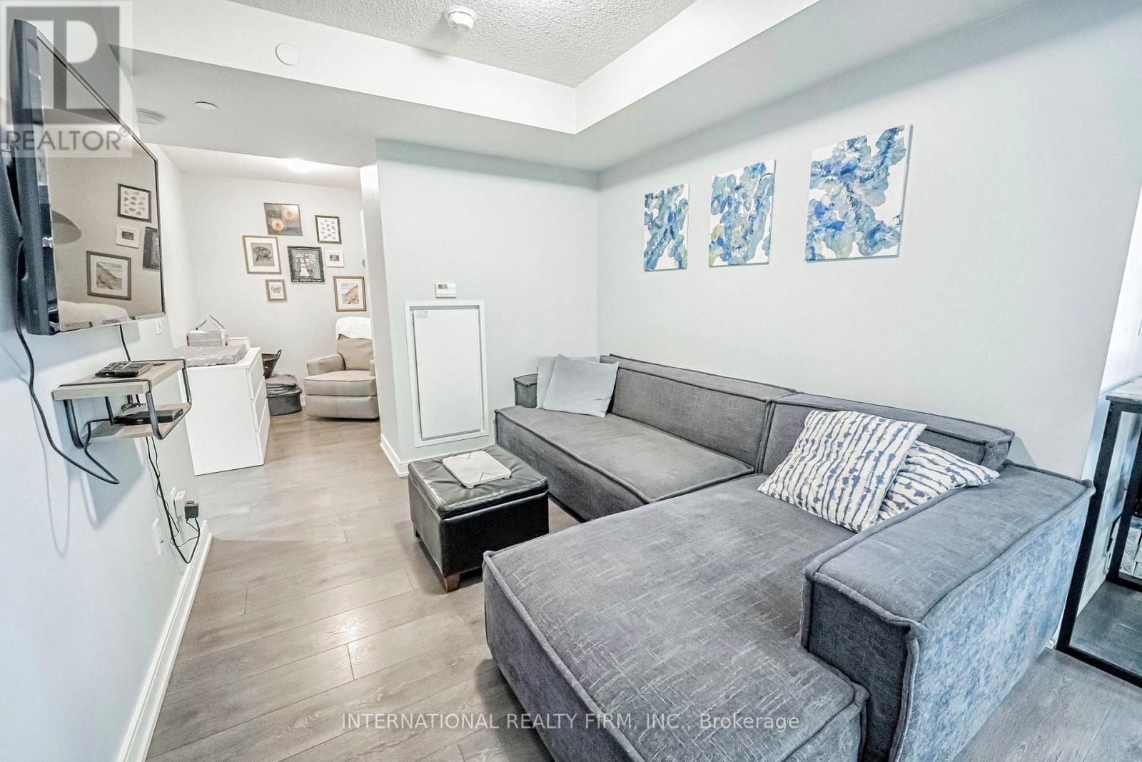 520 - 525 Adelaide Street W, Toronto, Ontario  M5V 0N7 - Photo 9 - C12143581