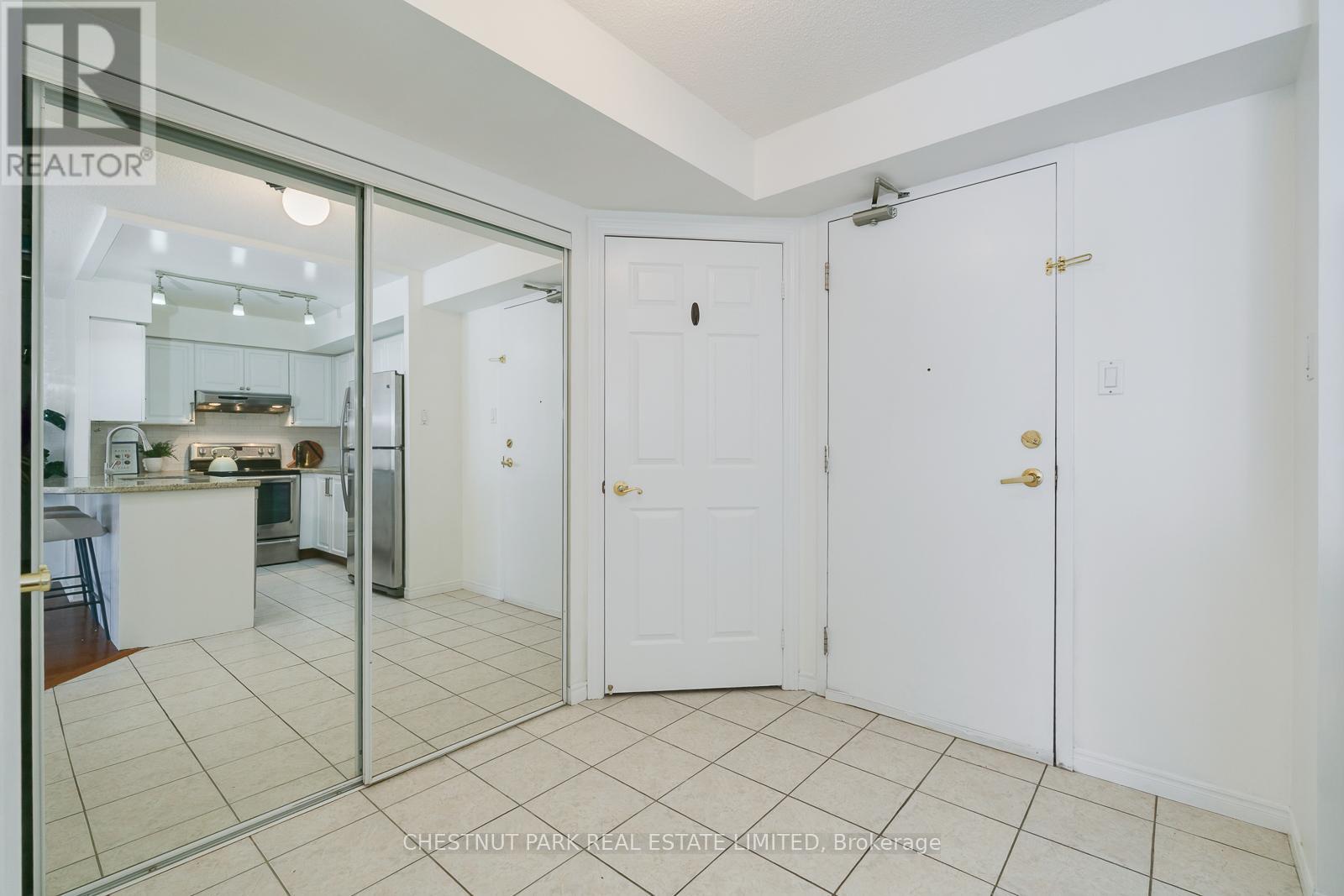 404 - 300 Balliol Street, Toronto, Ontario  M4S 3G6 - Photo 31 - C12143583