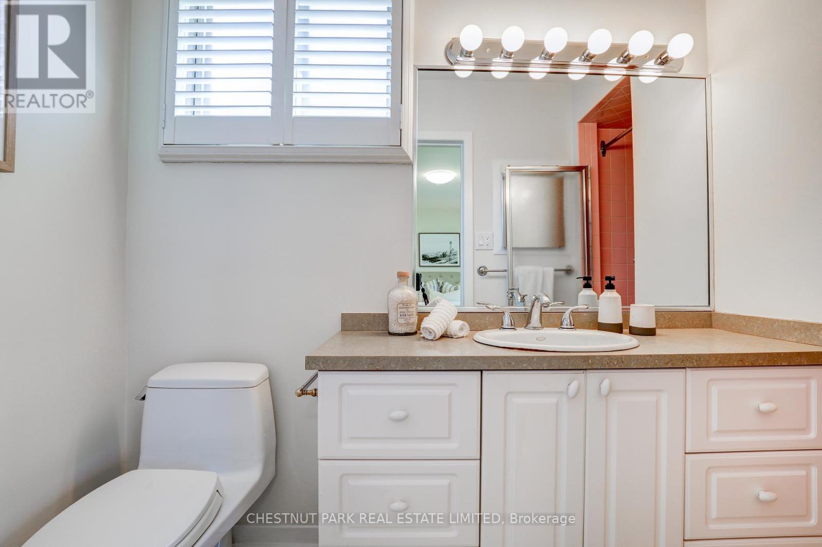 81 Valentine Drive, Toronto, Ontario  M3A 3J7 - Photo 23 - C12143614